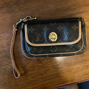 Louis Vuitton wristlet